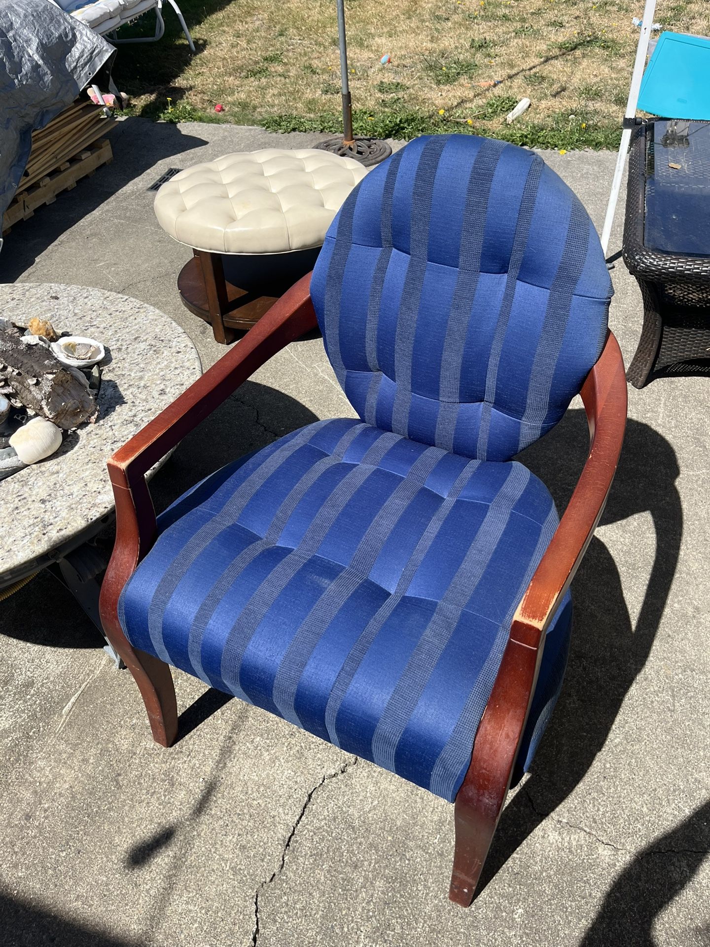 Comfy Armchair 