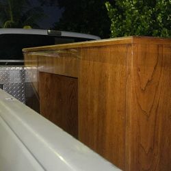 Antique desk appraised at $2000