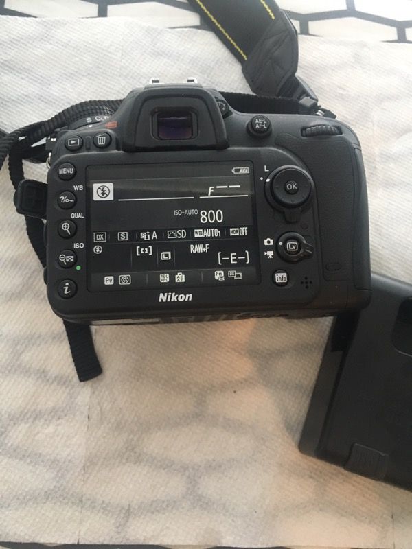 Nikon d7200 camera Nikon d7200 only body no lens