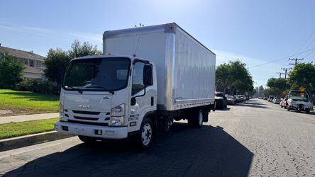 2019 Isuzu NQR 18 Ft box with liftgate