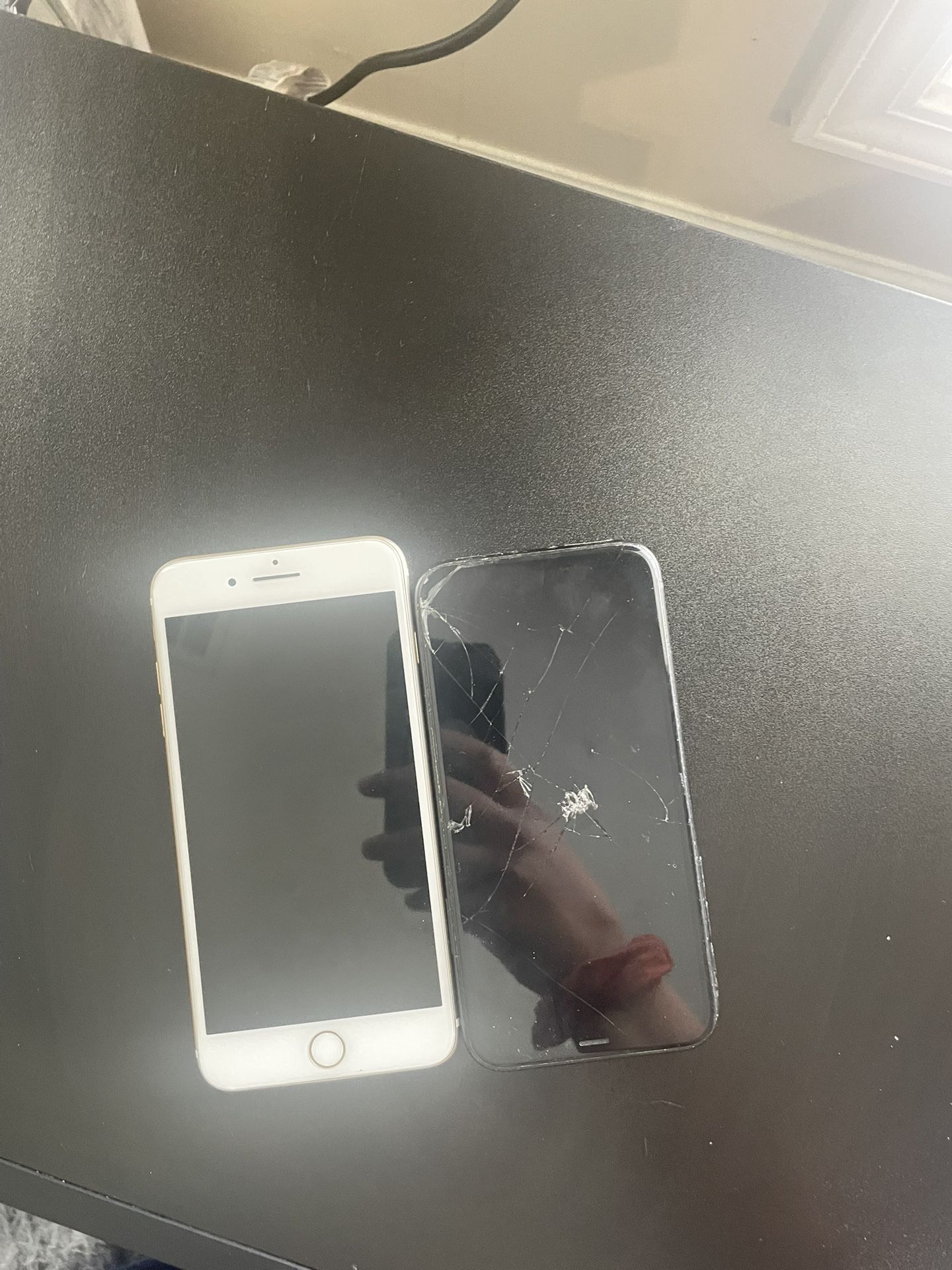 iPhone 7 Plus & iPhone XR: Selling For Parts