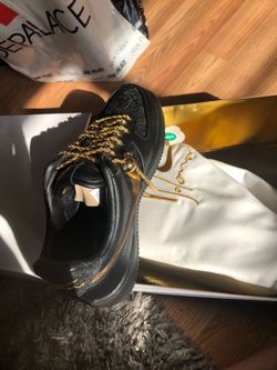 Nike Air Force 1 Black Gold Sneakers
