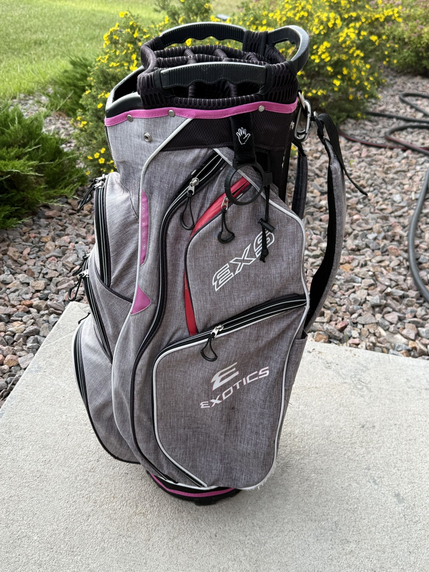 GOLF BAG Tour Edge Exotics EXS Lightweight Cart 15 Way Top Women’s