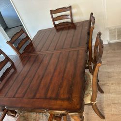Dinning Table  / Obo
