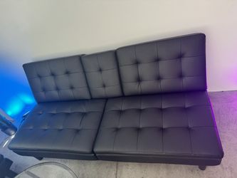 Black Futon
