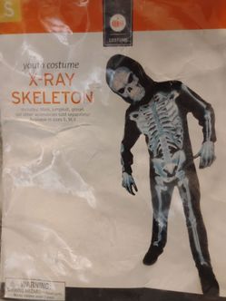 HALLOWEEN COSTUME