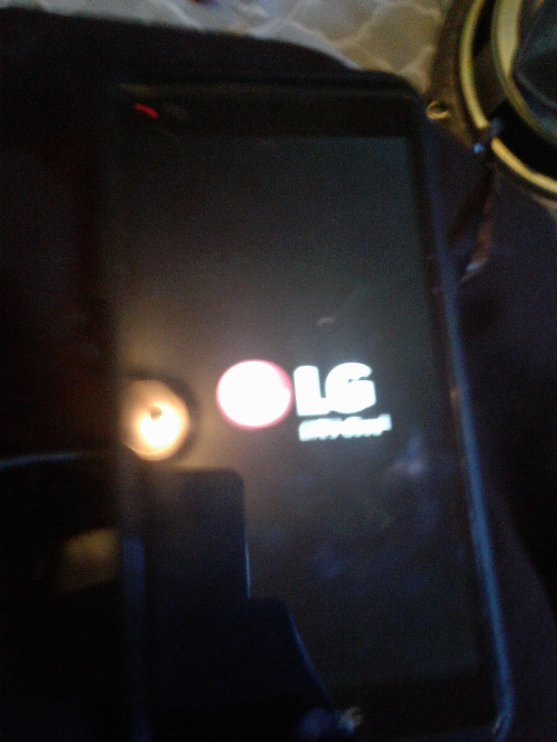 LG phone in great condition like new Metro PCS must pick up in southeast dc southeast please don't waste my time thank you