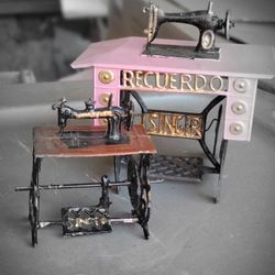 Miniature Sewing Metal Machine