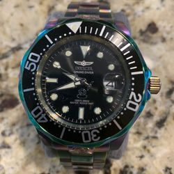 Men’s Invicta Watch Model 26601 Iridescent Pro Diver Automatic No Batteries Needed, All Stainless Steel Construction , Black Dial, 47 mm, Box Included