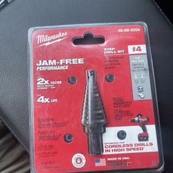 Milwaukee 3/16 in. - 7/8 in. #4 Black Oxide Step Drill Bit (12-Steps)
