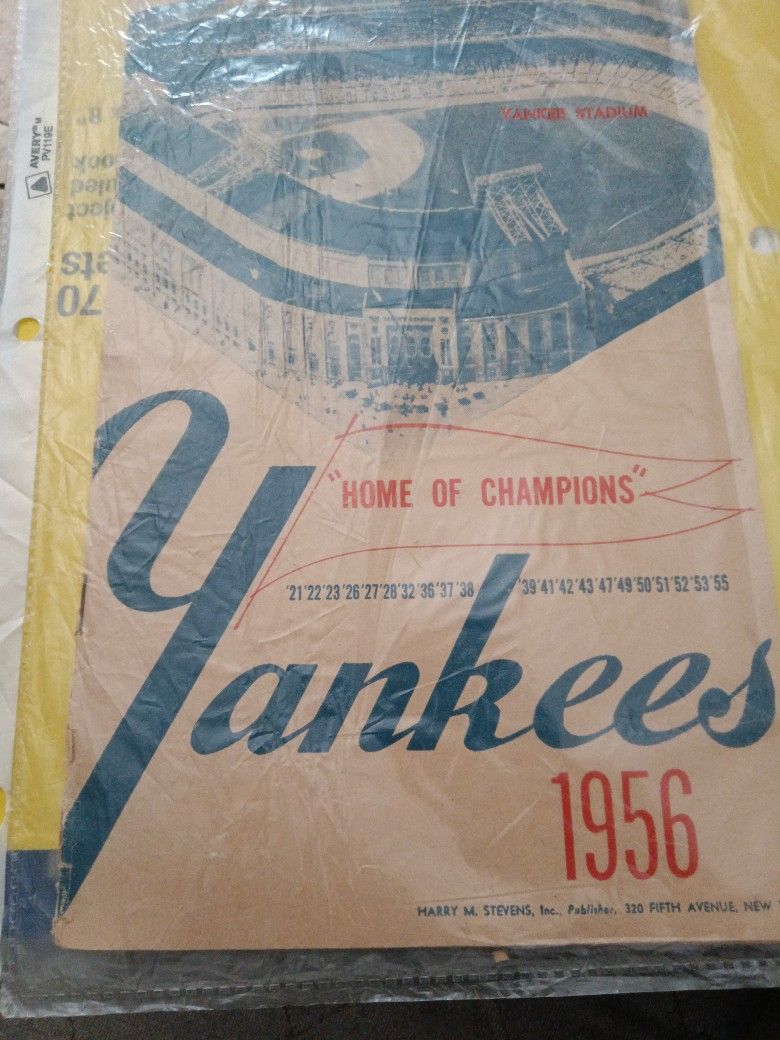 Yankees Program And Lineup Book