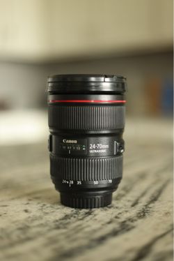 Canon 24–70mm f/2.8L II USM