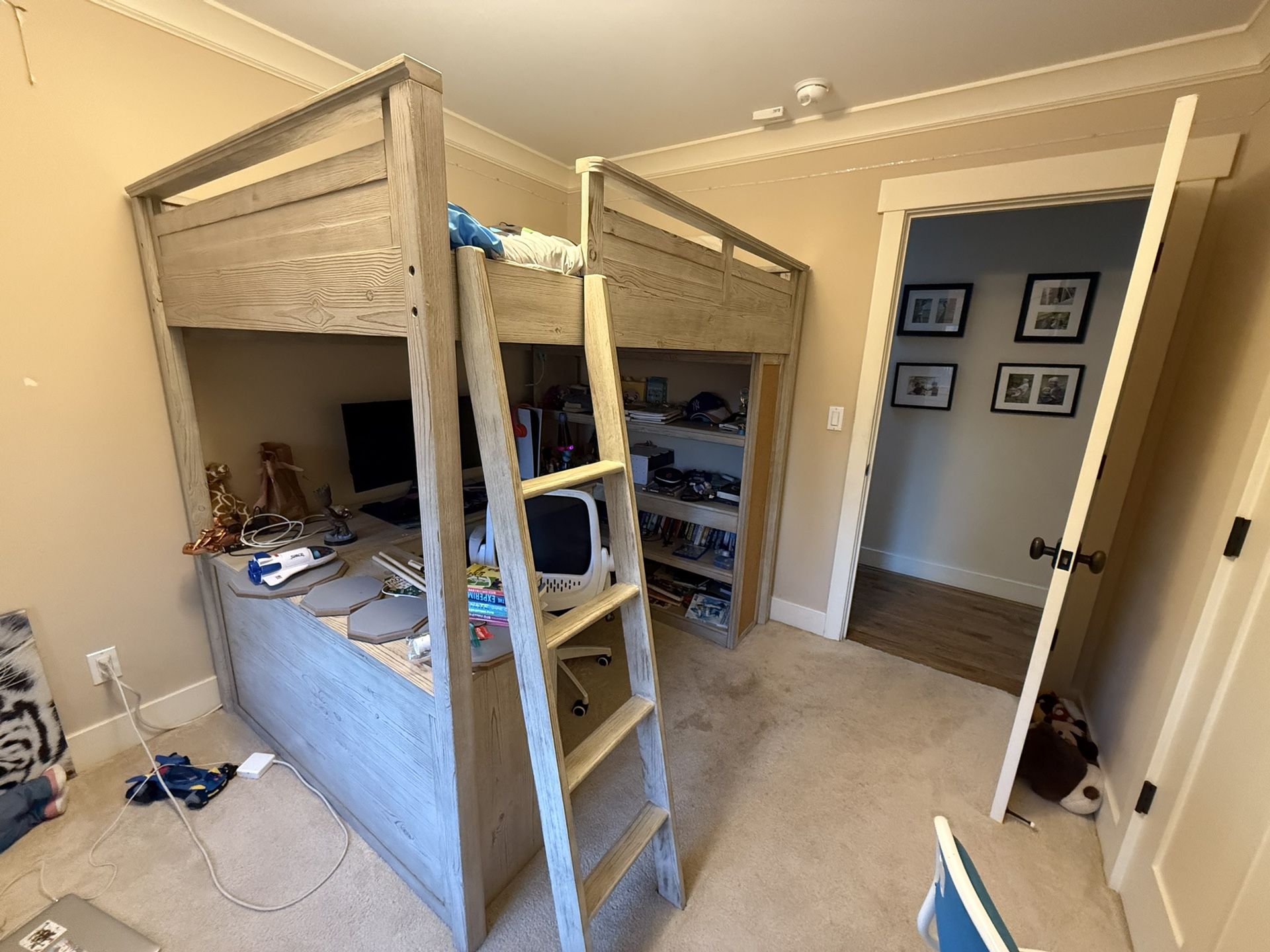 Pottery Barn Full Bunk Bed With Desk