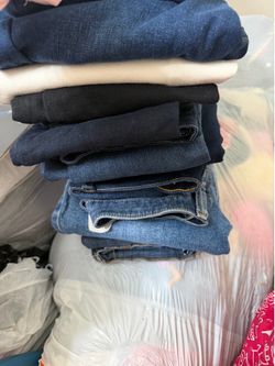 Ropa mujer size 7 y M,  niño size 7,  niña size 18 meses a 4 años, bebe de 0-6 meses