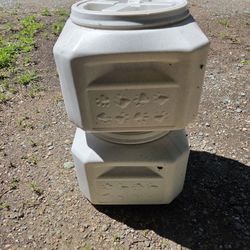 Storage  Container