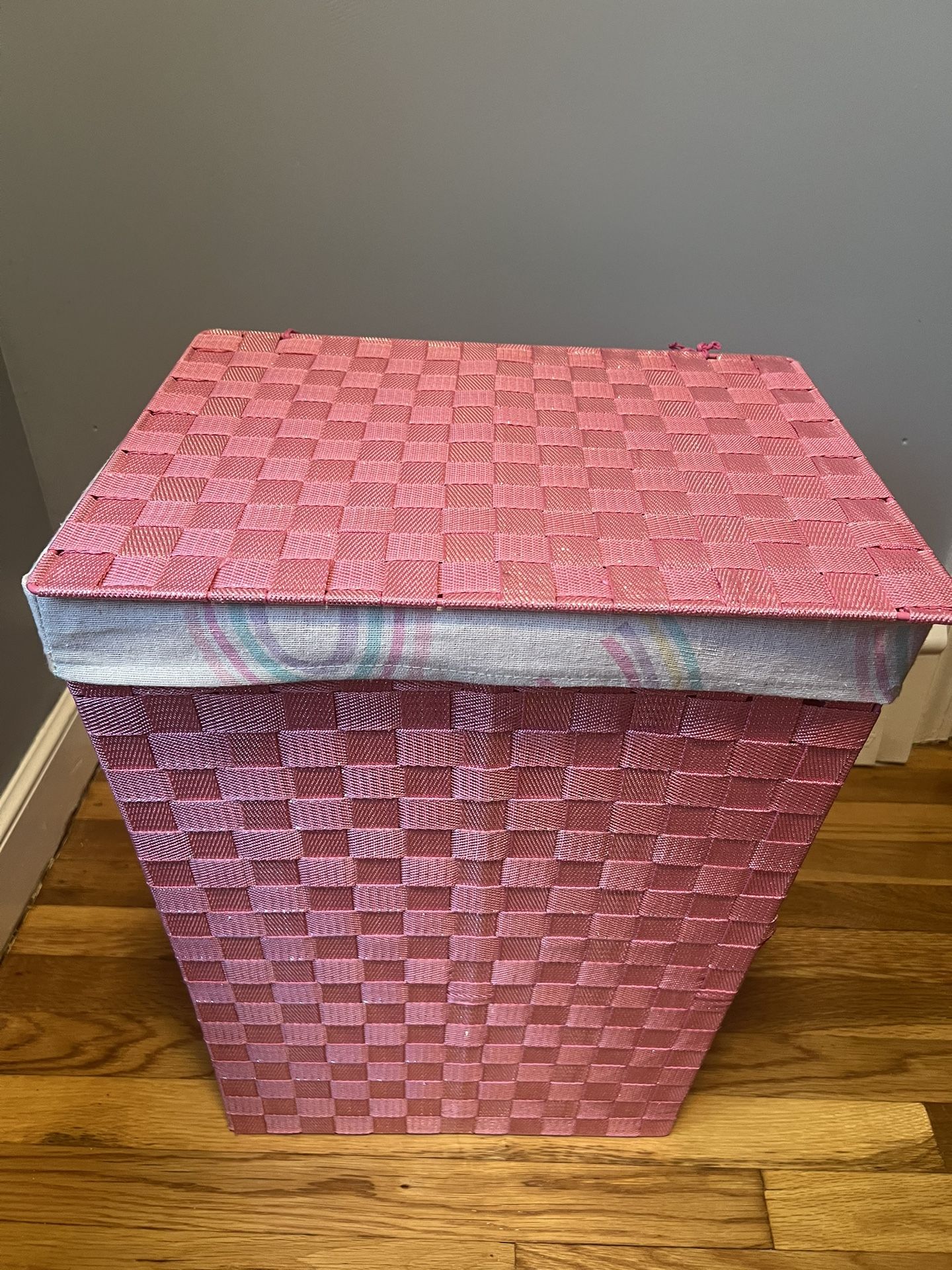 Rainbow Hamper With Cover