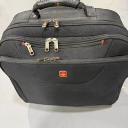 SwissGear Rolling Laptop Case