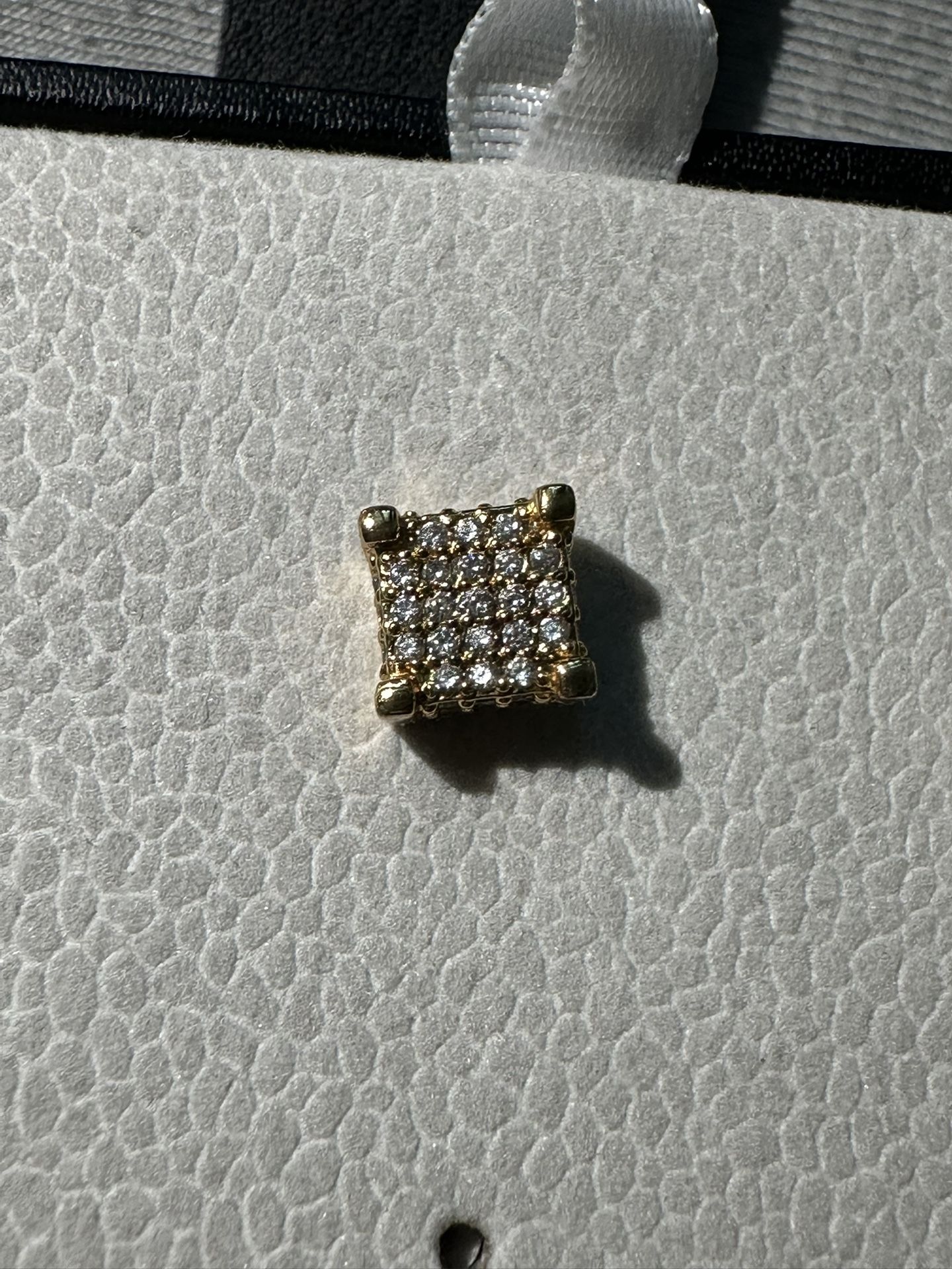 Single Earring 14k