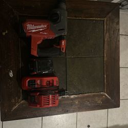 Like New Milwaukee Rotary Hammer With Charger And Big Battery I Used For 2 Weeks Than I Switch Jobs So Is Almost New Really Nice Machine