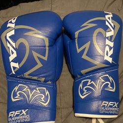Boxing gloves bundle or individual