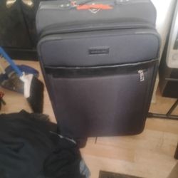 Luggage London Fog