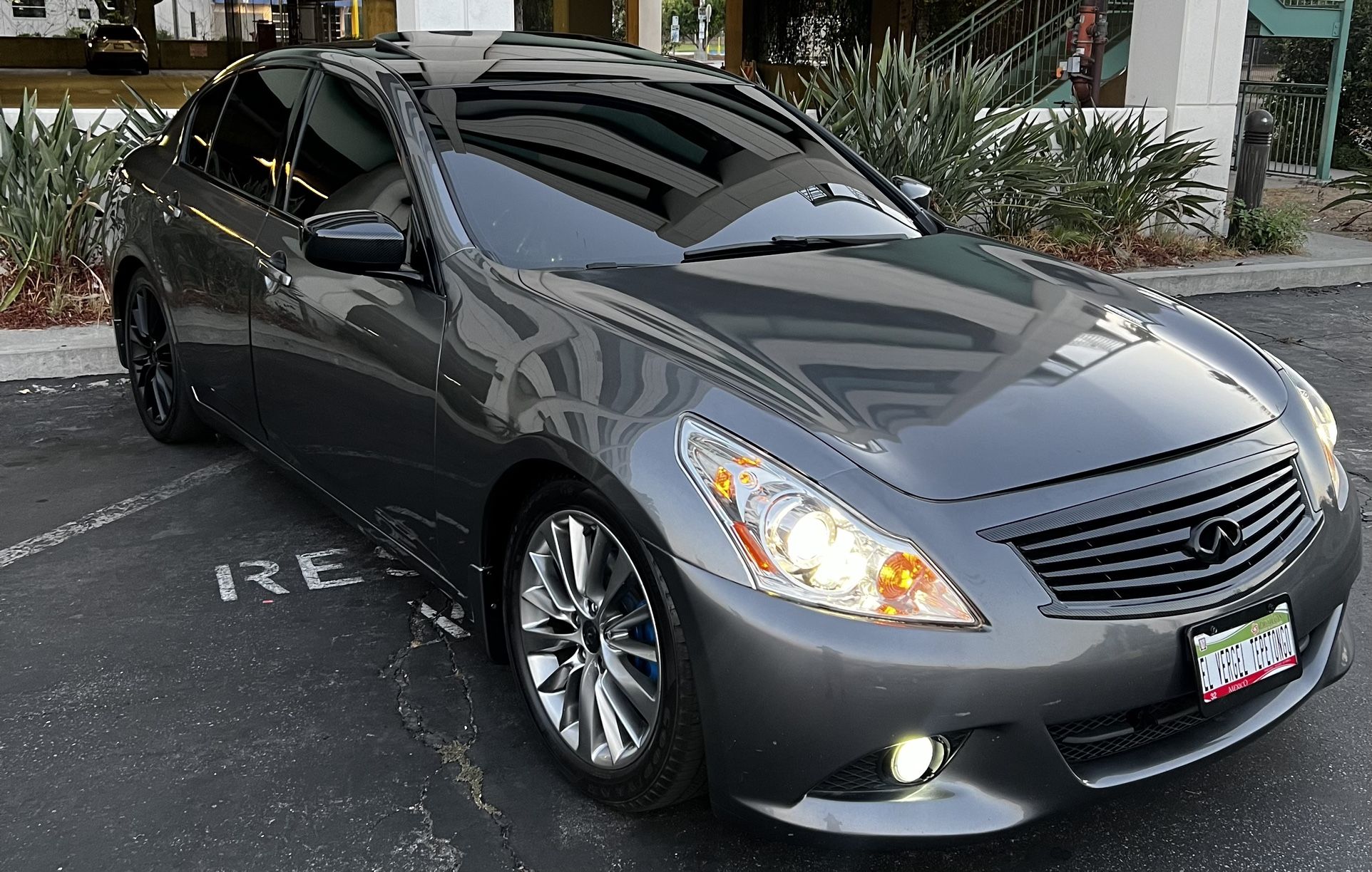 2013 Infiniti G37