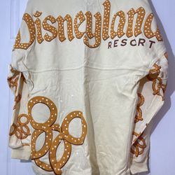 NWOT Disney Mickey Pretzel Spirit Jersey XS