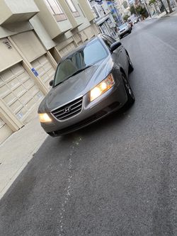 Hyundai Sonata 2010