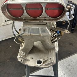 Big Block Chevy Fuel Injection With Bug Catcher