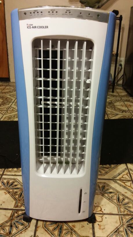 FLOATER ICE-AIR COOLER