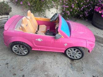 Motorized car