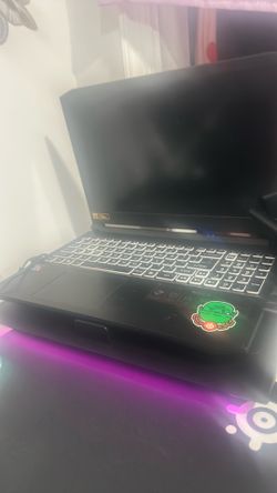 ACER nitro 5 rtx3060 ryzen5600 24gb ram