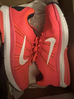 Hot Pink Nikes 8.5