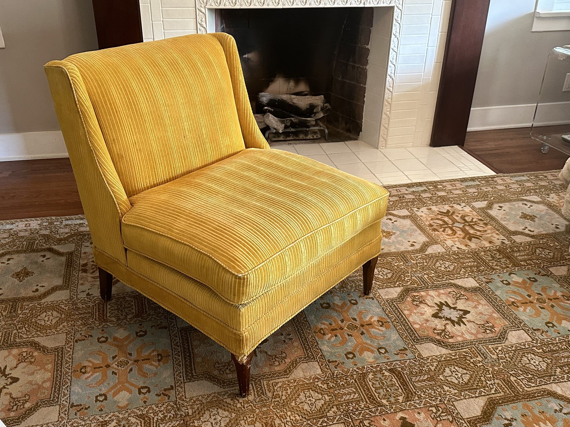 Vintage Lounge Chair