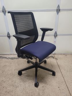 Steelcase Think 3D Knit Back Ergonomic Task Office Computer Desk Chair