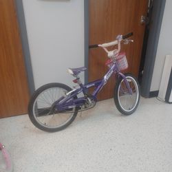 TREK GIRLS BIKE MYSTIC 20