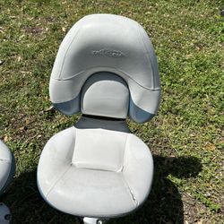 3 Triumph Boat Seats 