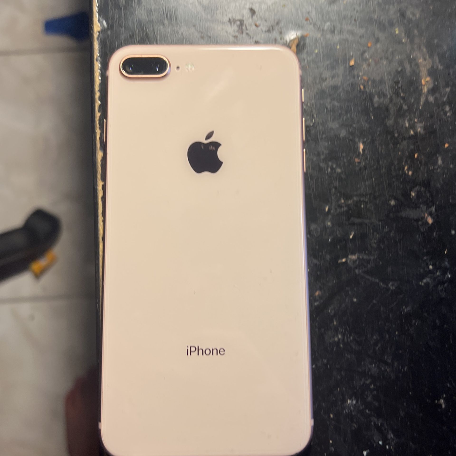 iPhone 8 Plus For Parts Still Works