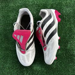 Adidas Predator soccer cleats size 10.5