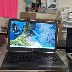 HP Touch Screen 12GB RAM 256GB SSD core i5 Windows 11 