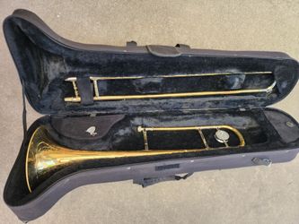 Vintage 1970s C.G. Conn 5H Lightweight Small Bore Tenor Trombone
