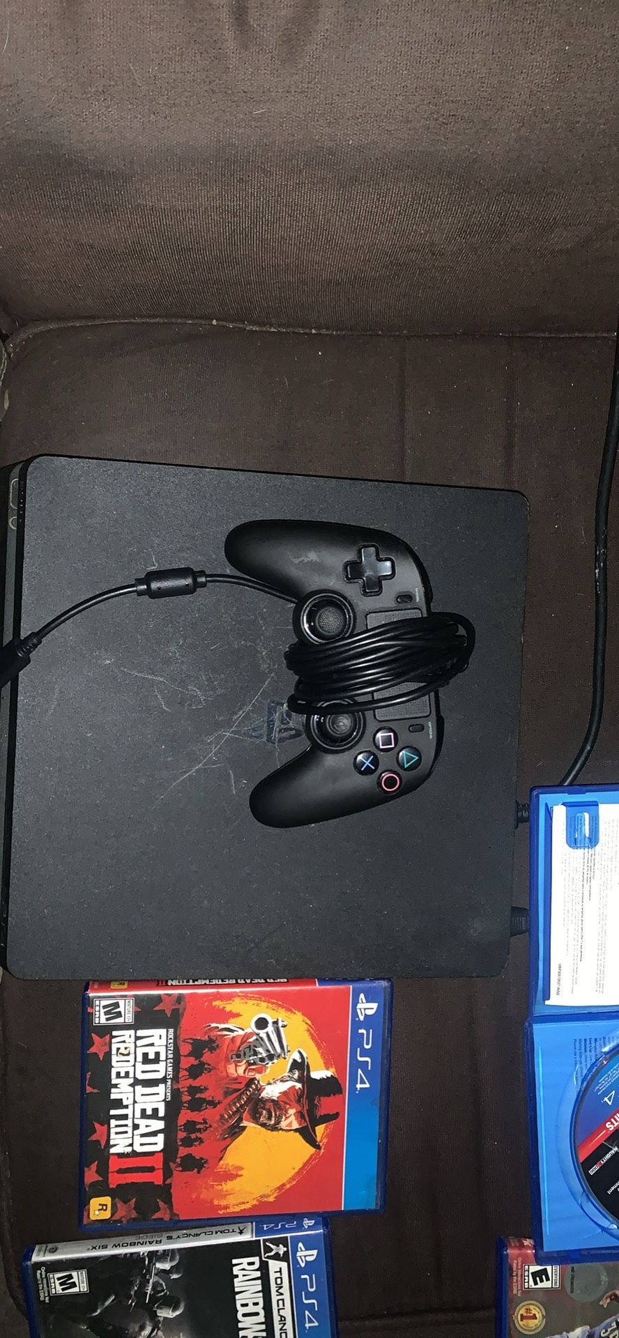 PS4 Slim
