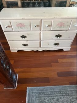 Dresser