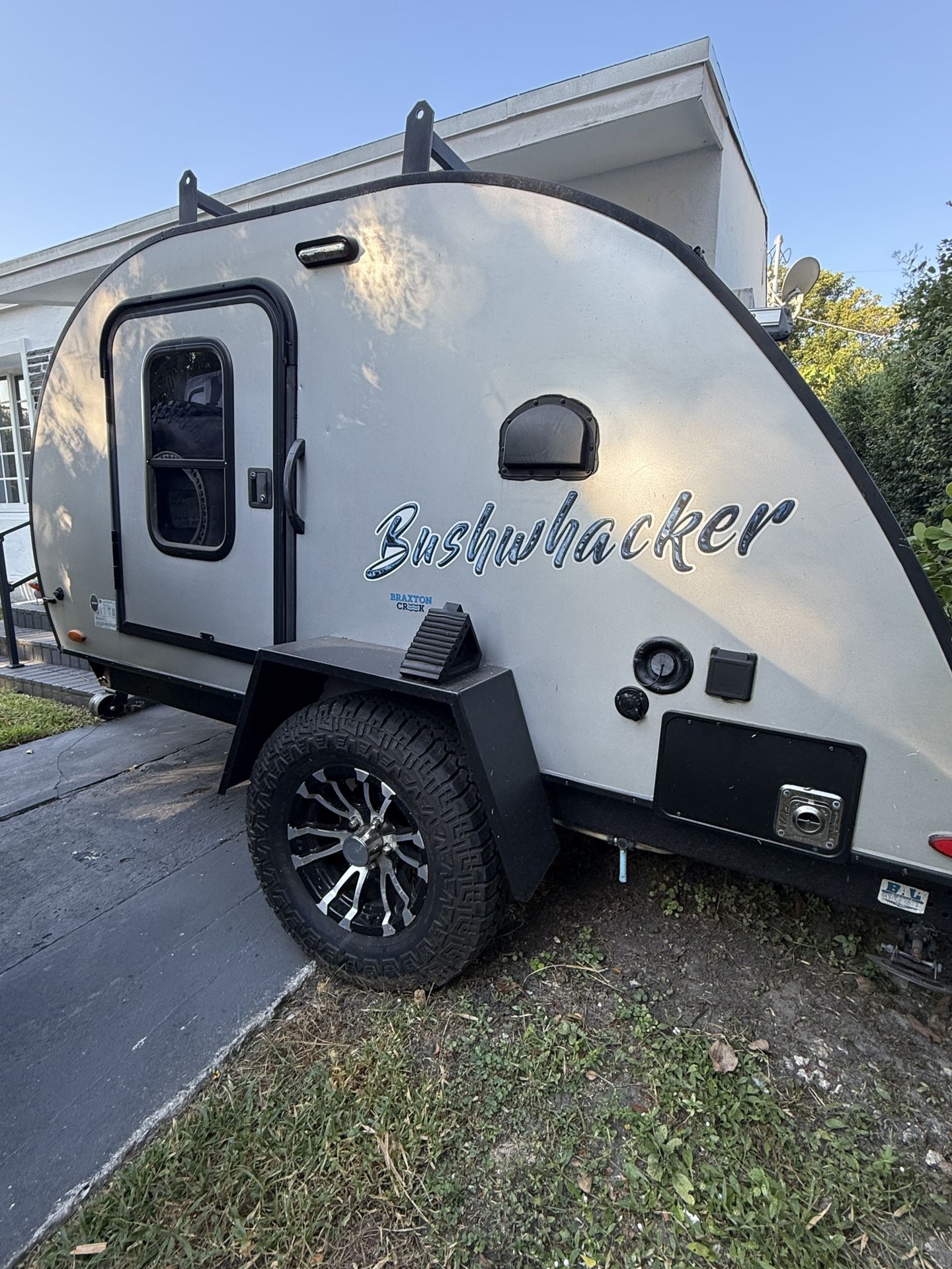 2019 Bushwhacker 10HD