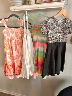 Over 100 items.  Sizes 5/6-8/10 girls clothing  items. Dresses/ jumpers/ leggings/ shirts/ etc.