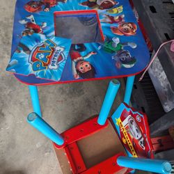 Paw Patrol Kids Table 