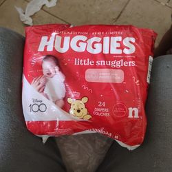 Newborn Huggies Diapers 