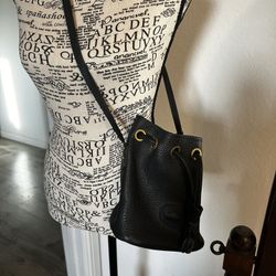 Dooney & Bourke Bucket Bag