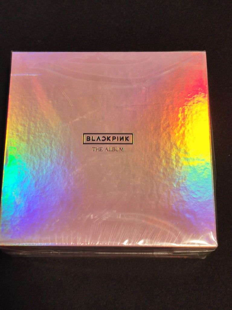 BlackPink - The Album - CD Box Set Version 4 W/ Lisa Photo