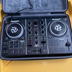 Numark party DJ Controller 